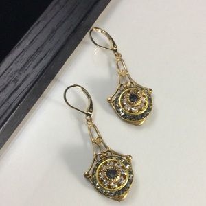 Beautiful Vintage Crystal Lever Back Earrings